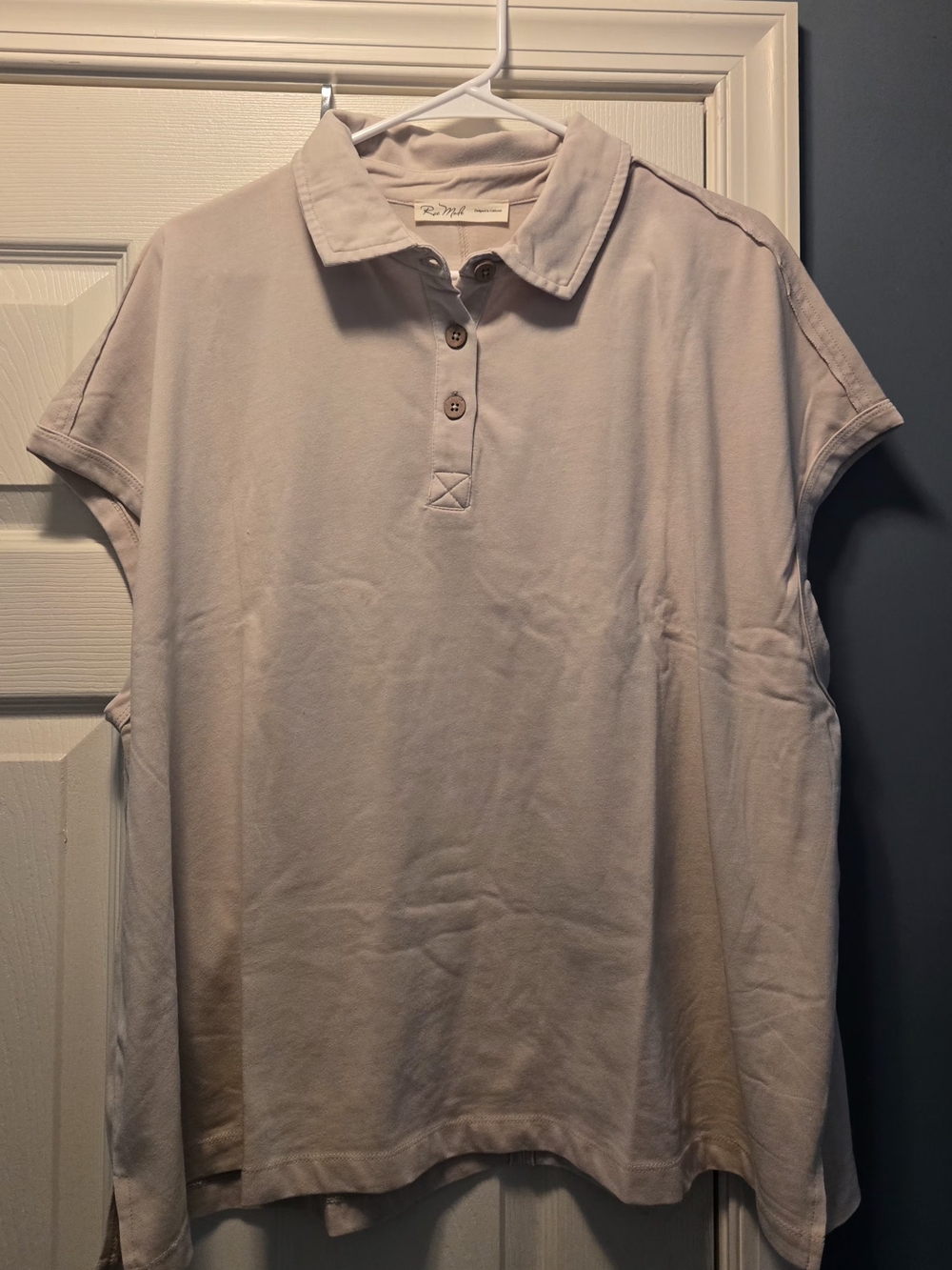 New Rae Mode Light Beige Polo Tee - Relaxed Fit Size M - Picture 1 of 3